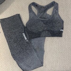 Gymshark ombré bra-leggings set